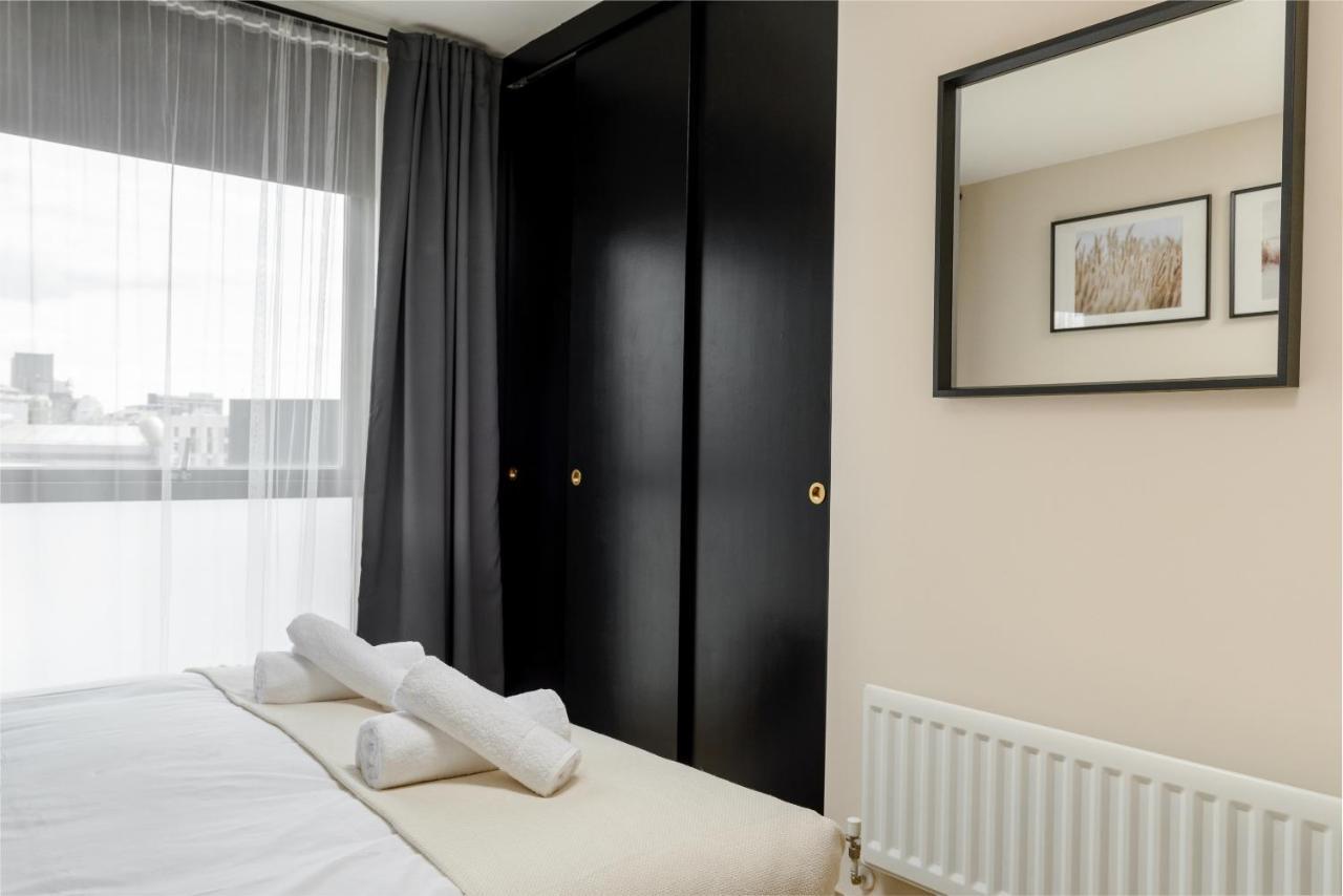 Premium Apartment - Allocated Parking - Great Location Plymouth Exterior photo